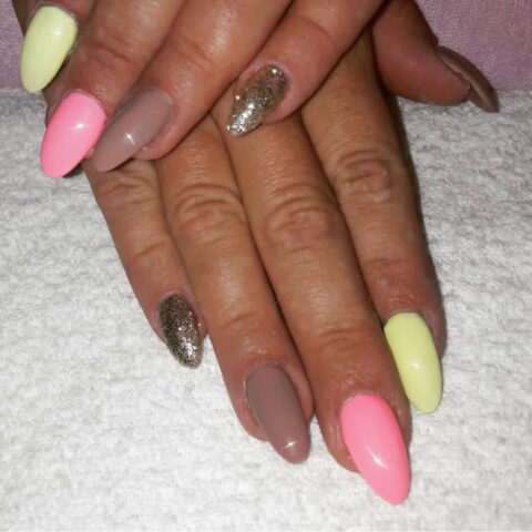 Nika Salon Instagram